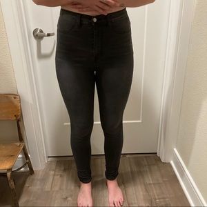 Fashion Nova black jeggings